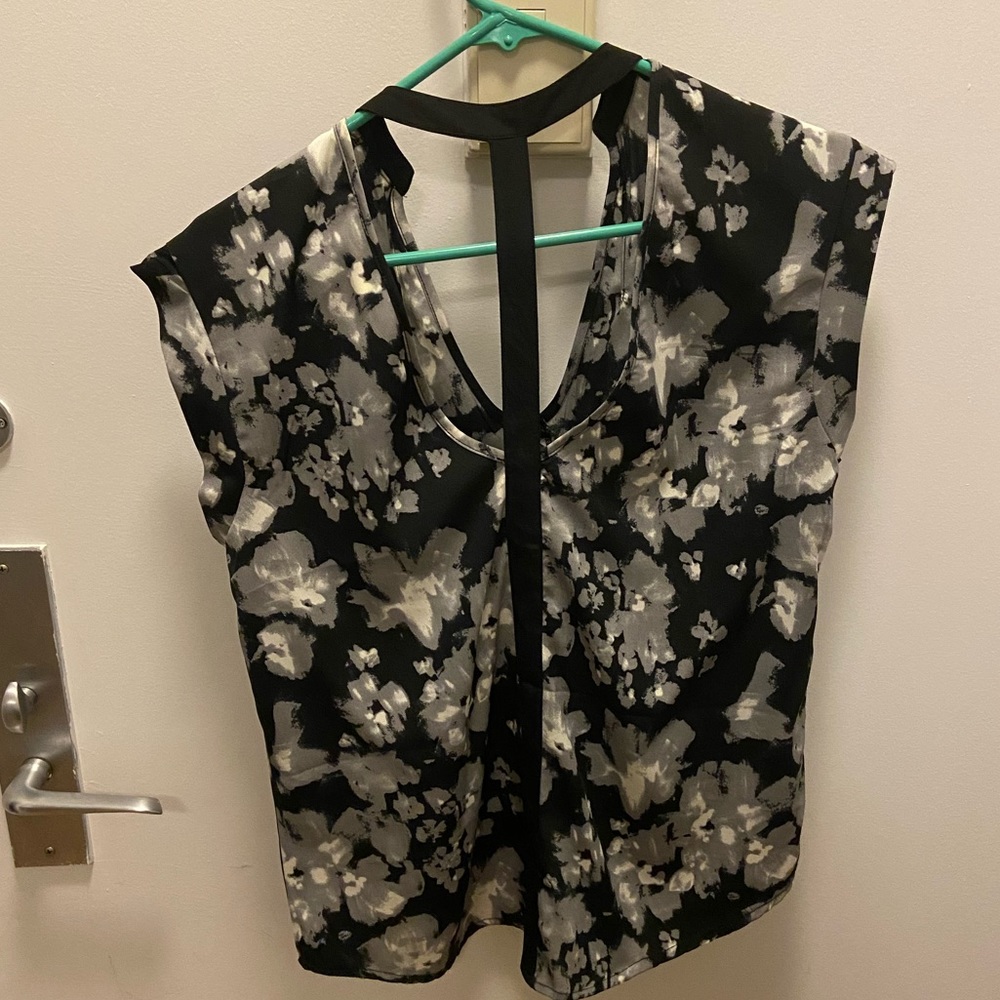 Blouse - Picture 2 of 2
